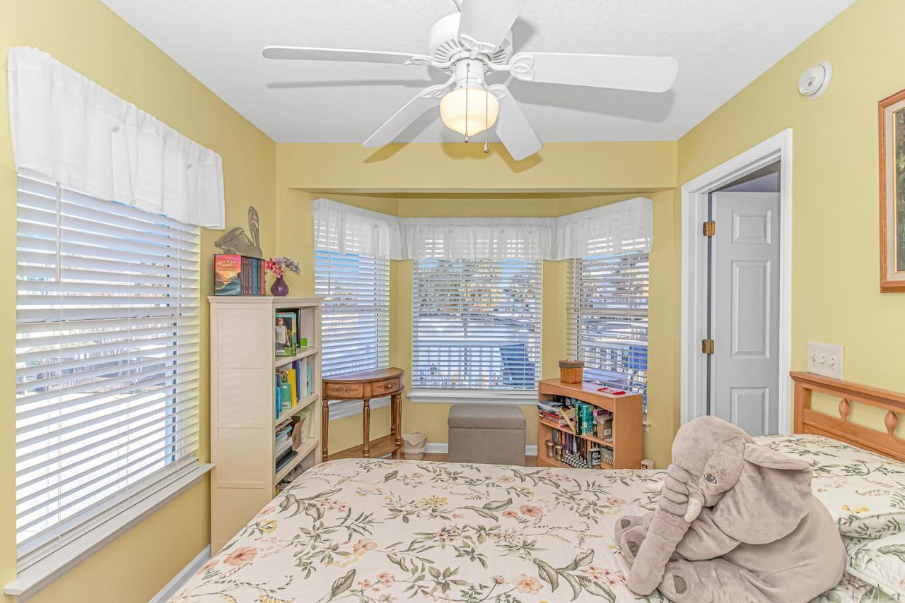 6001-1086 S Kings Hwy.  Photo 7