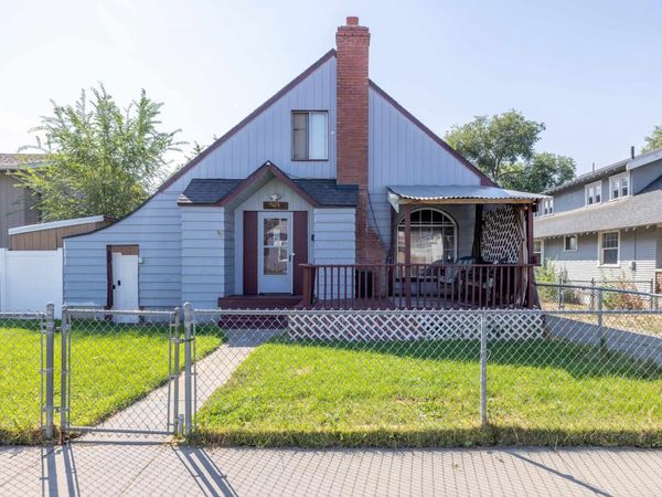 824 E Gordon Ave, Spokane, WA 99207