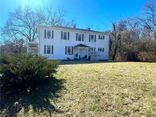 12020 Winfree Street, Chester, VA 23831