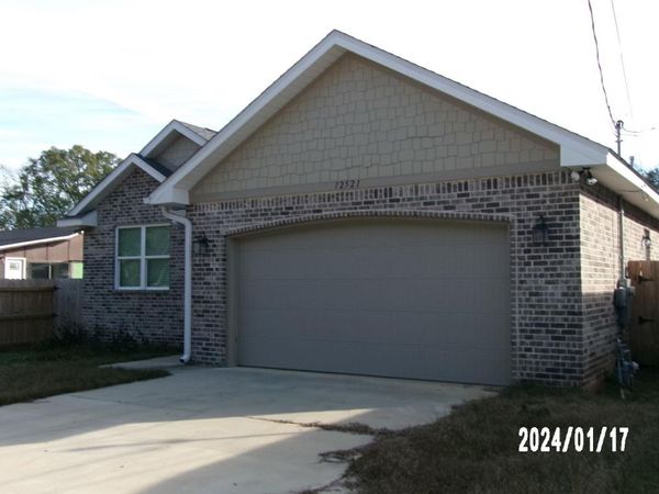 12521 Lillian Hwy, Pensacola, FL 32506