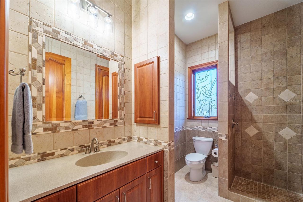 1930 Bayshore Drive, Englewood, FL 34223 Photo