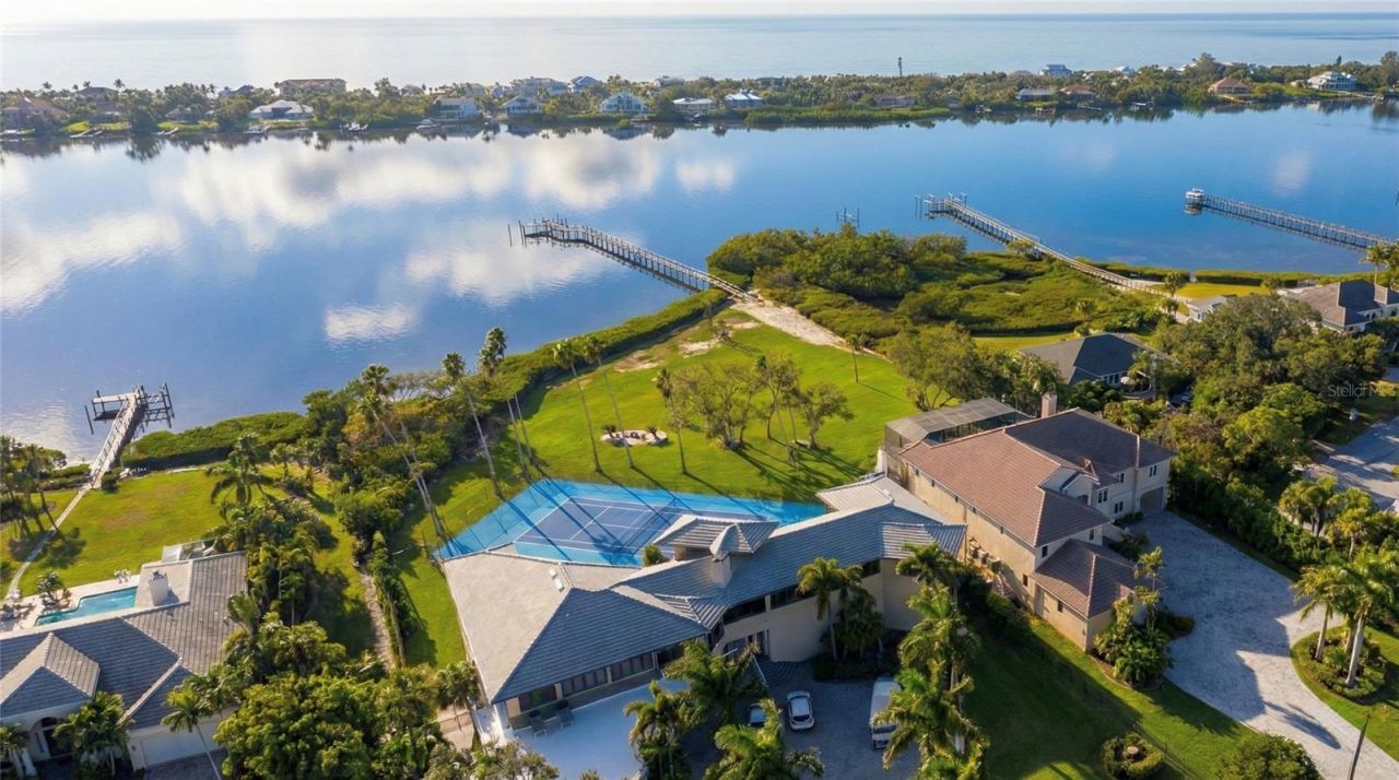 1930 Bayshore Drive, Englewood, FL 34223 Photo