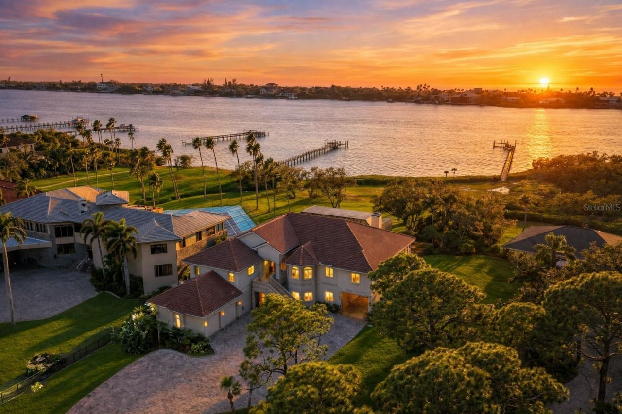 1930 Bayshore Drive, Englewood, FL 34223 Photo