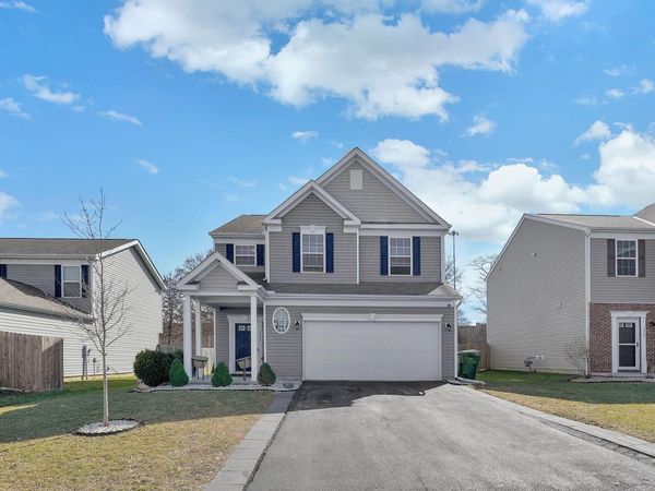 2940 Sussex Place Drive , Grove City, OH 43123