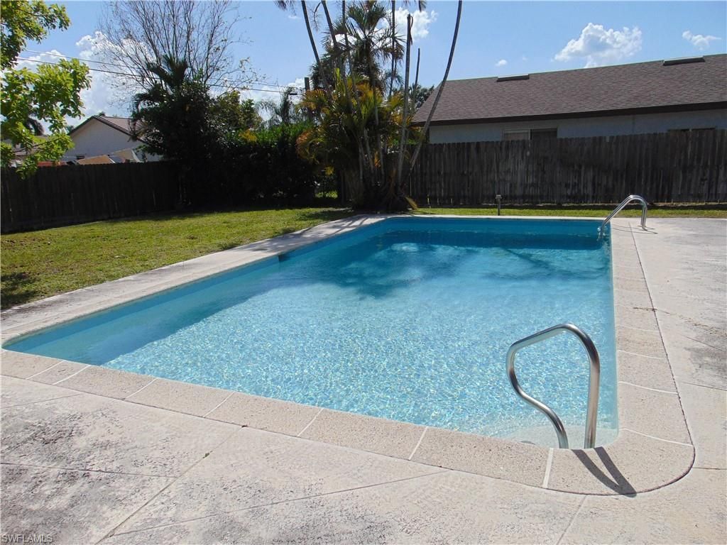 82 Johnnycake Dr, Naples, FL 34110 Photo