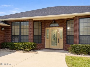 1392 HAWKS CREST Drive, Middleburg, FL 32068