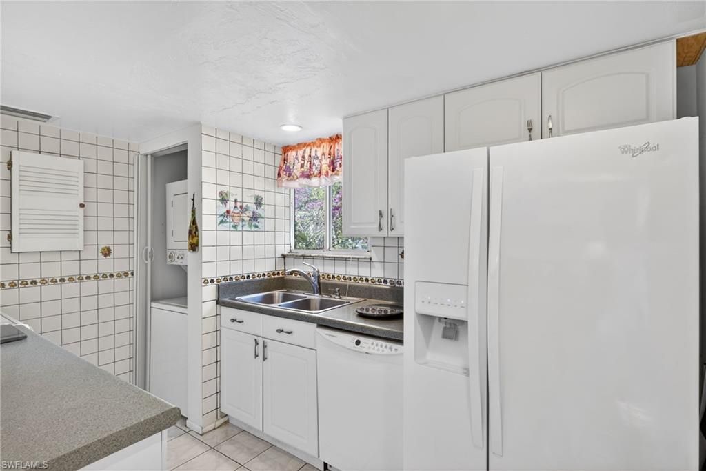 3355 Royal Canadian Trce, Unit 1, Fort Myers, FL 33907 Photo