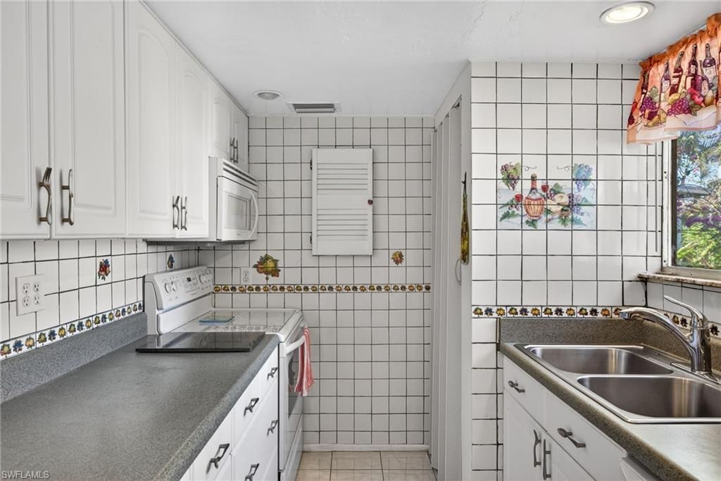 3355 Royal Canadian Trce, Unit 1, Fort Myers, FL 33907 Photo