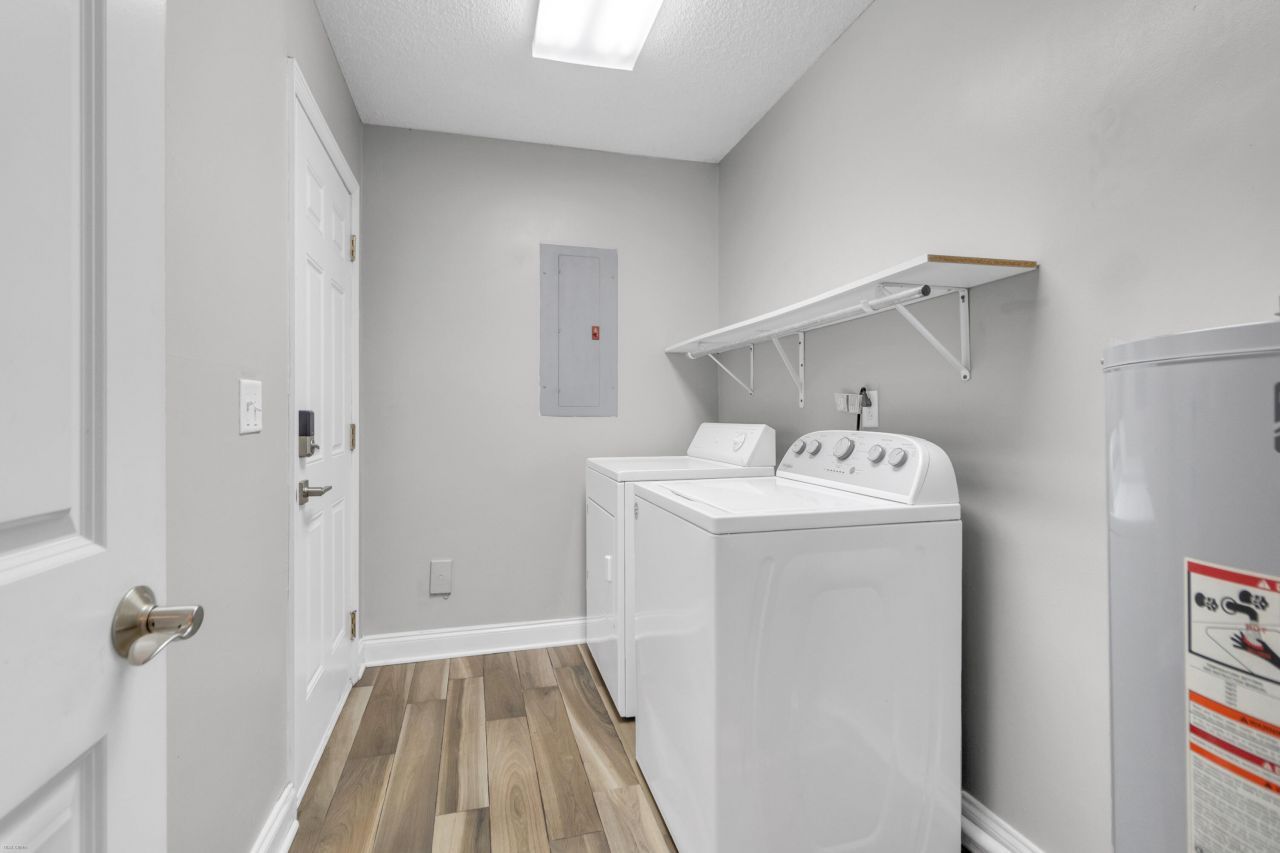 252 Howle Avenue Photo 13