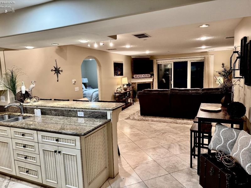 6005 E Harbor Rd, Unit 1B, Marblehead, OH 43440 Photo 12