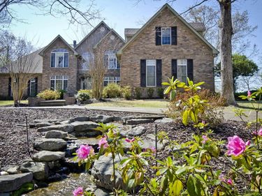 16 Stonegate Shores Drive , Hot Springs, AR 71913