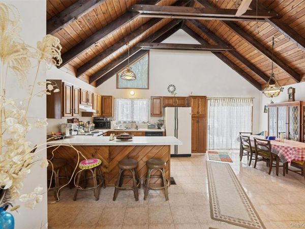 961 Brick Kiln Road, Sag Harbor, NY 11963