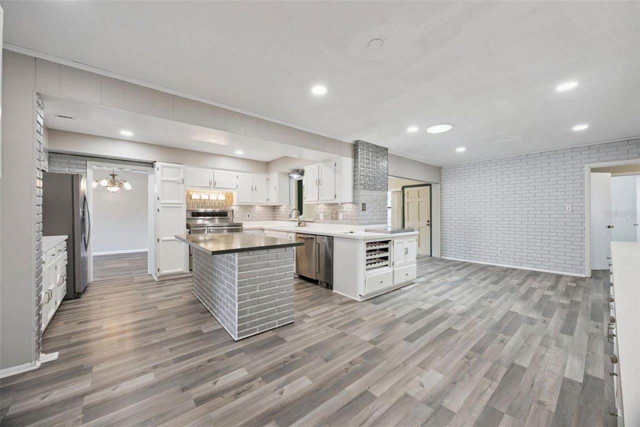 2504 Lauderdale Court, Orlando, FL 32805 Photo