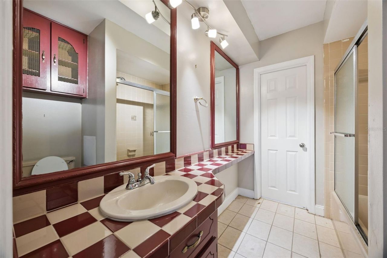 2504 Lauderdale Court, Orlando, FL 32805 Photo