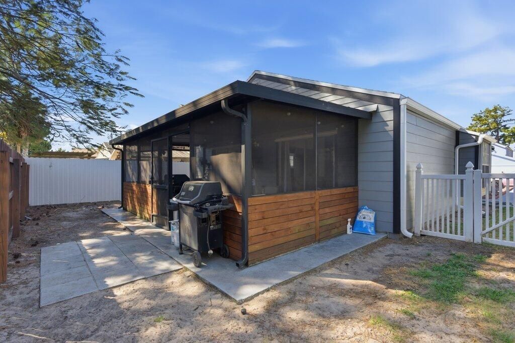 1412 Corn Flower Lane, West Palm Beach, FL 33415 Photo