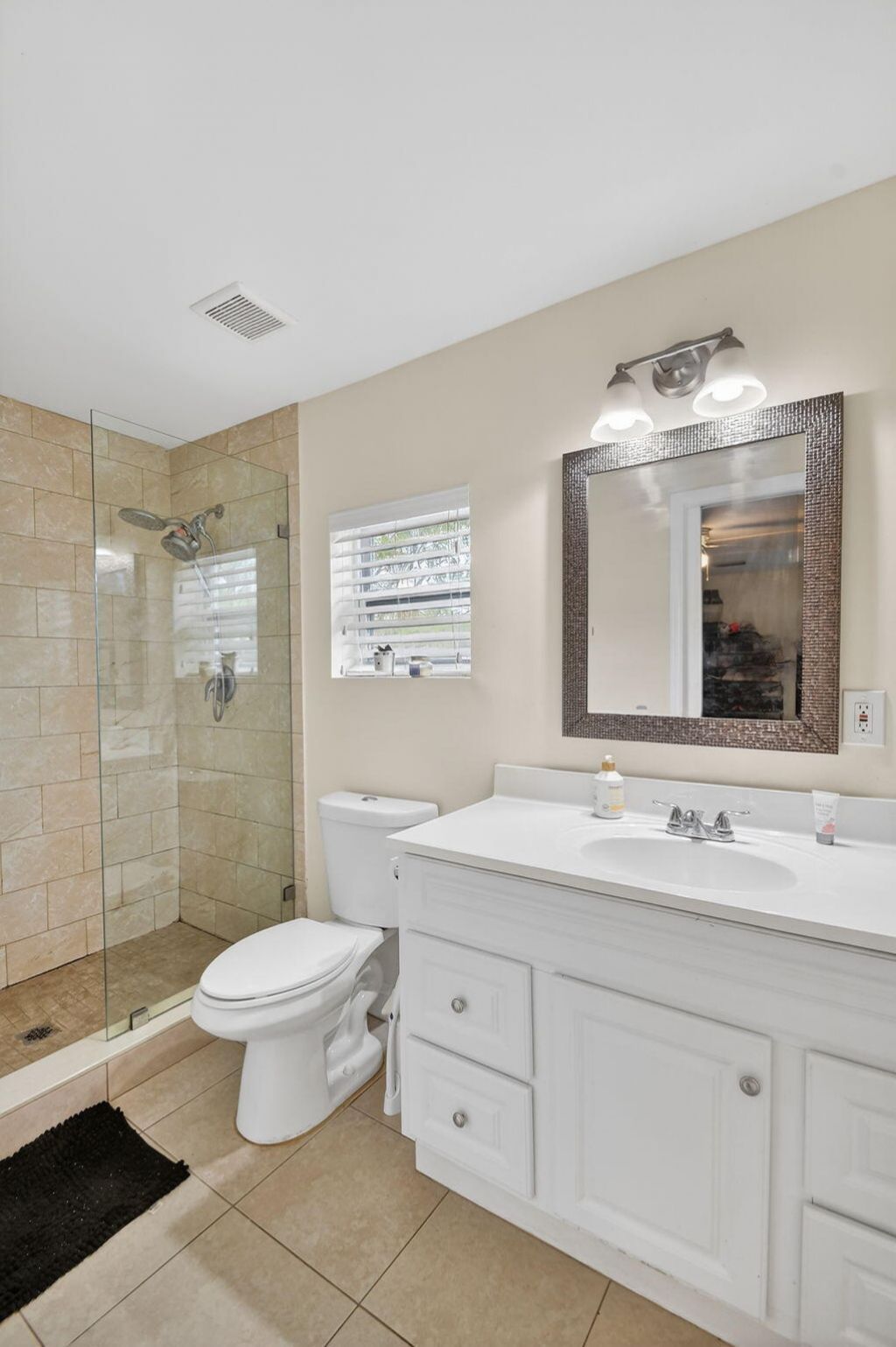 376 Leigh Road, West Palm Beach, FL 33405 Photo