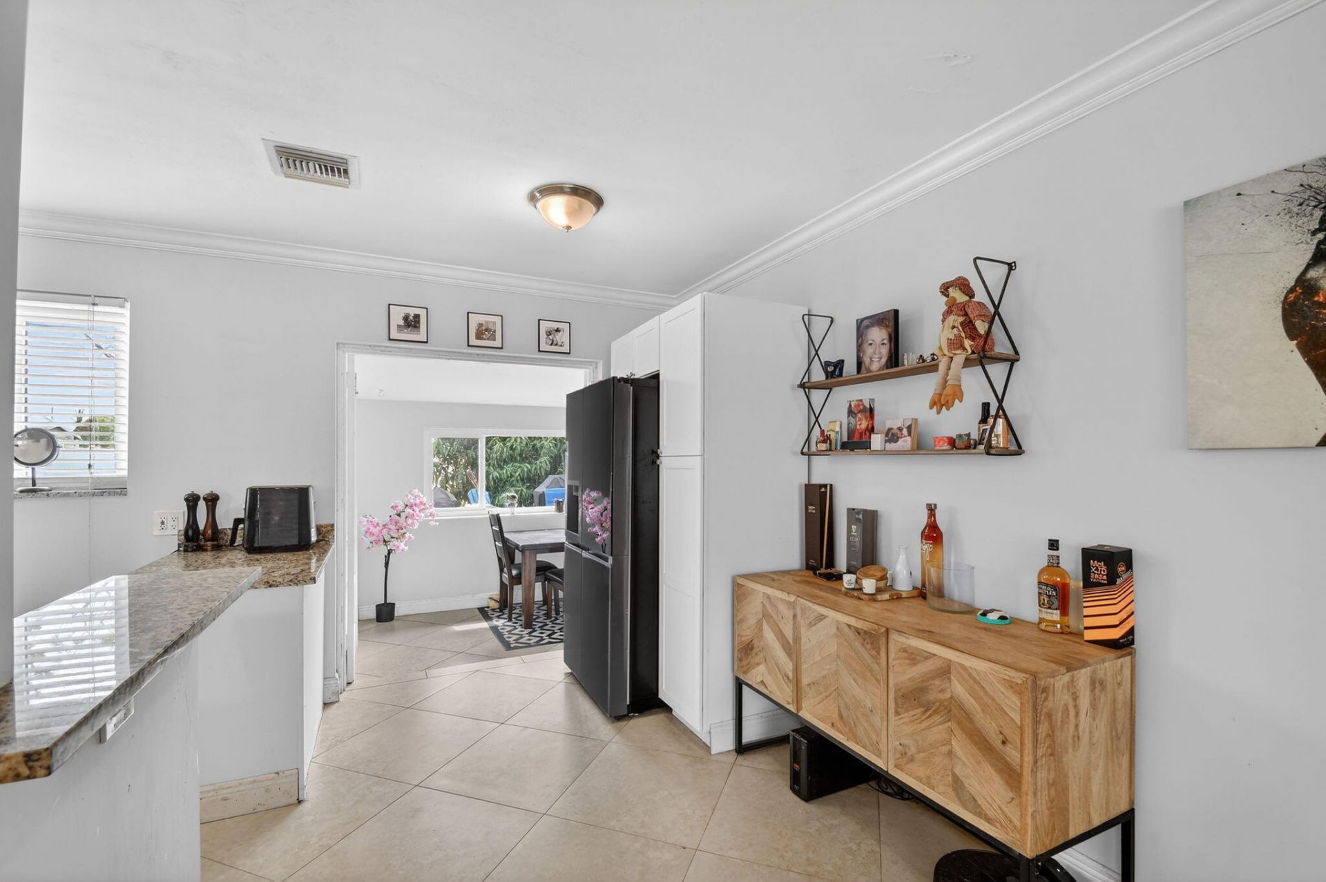 376 Leigh Road, West Palm Beach, FL 33405 Photo