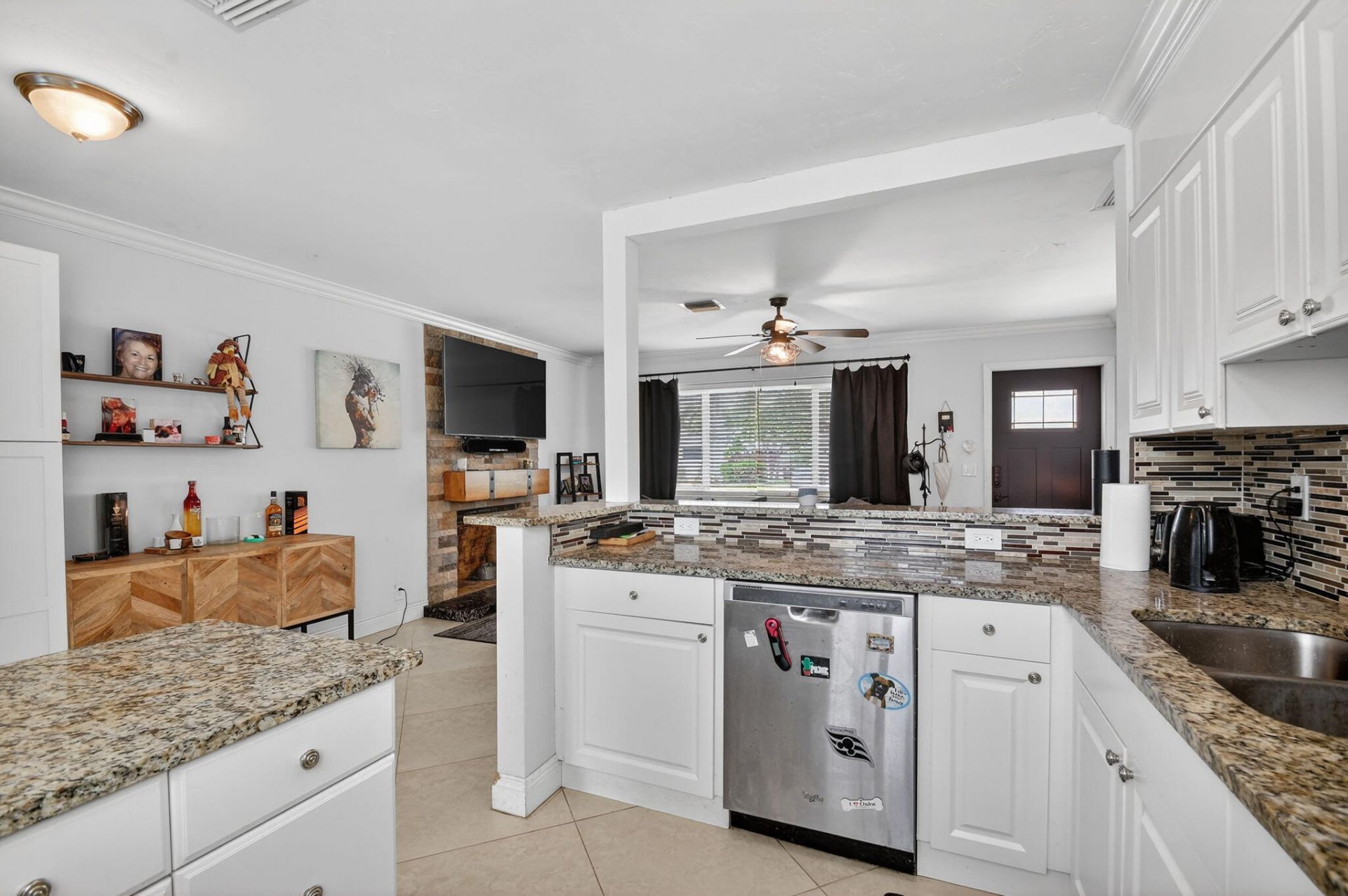 376 Leigh Road, West Palm Beach, FL 33405 Photo