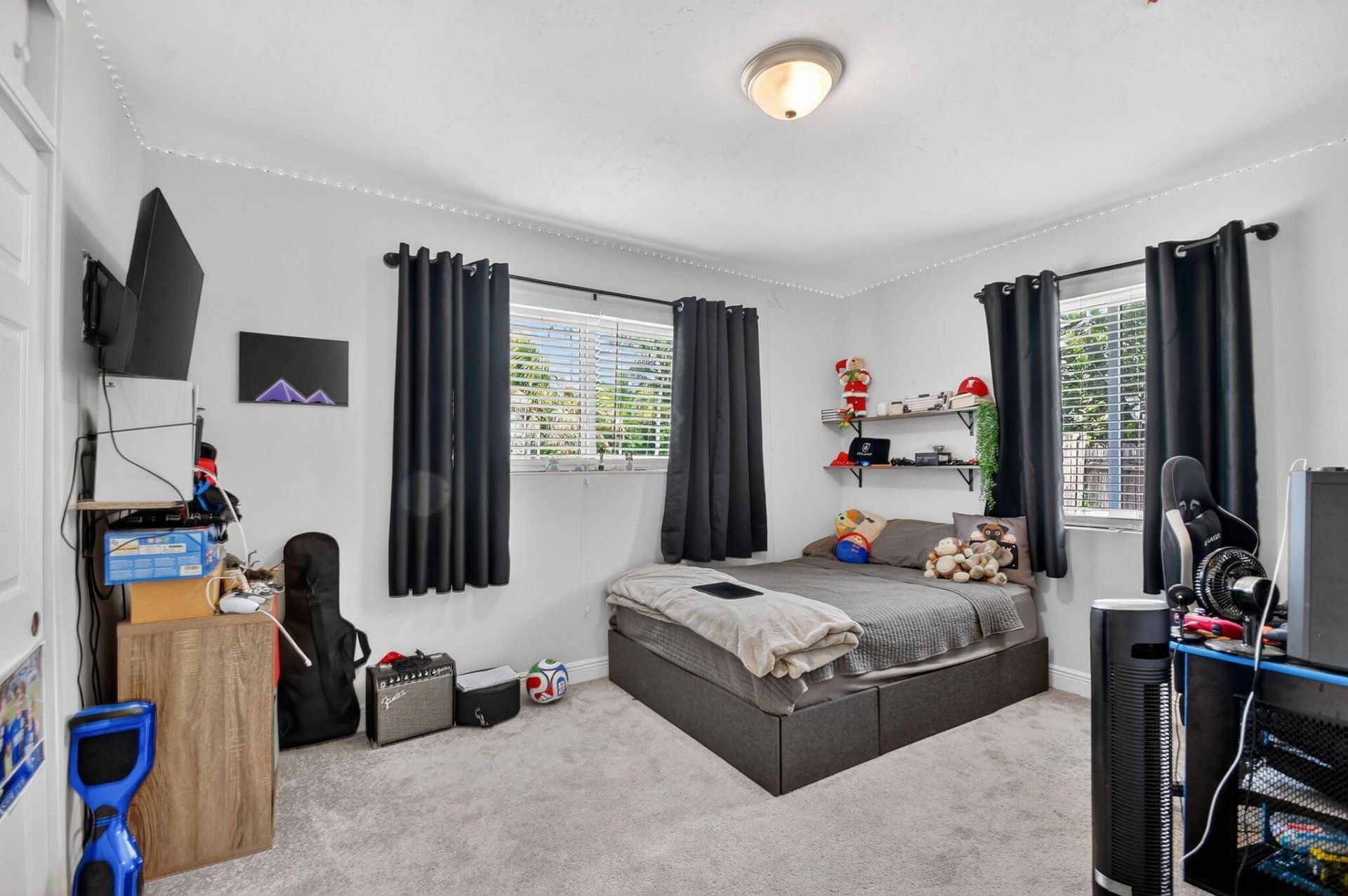 376 Leigh Road, West Palm Beach, FL 33405 Photo