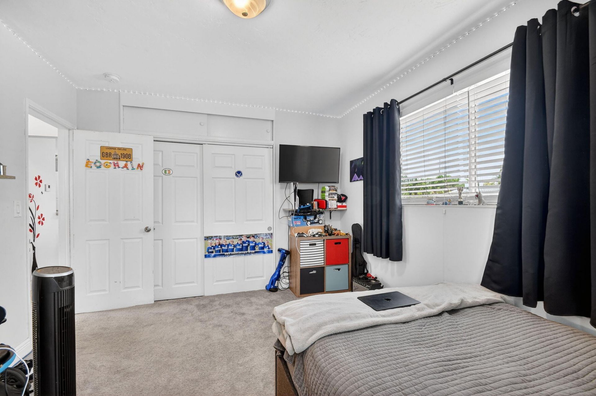 376 Leigh Road, West Palm Beach, FL 33405 Photo