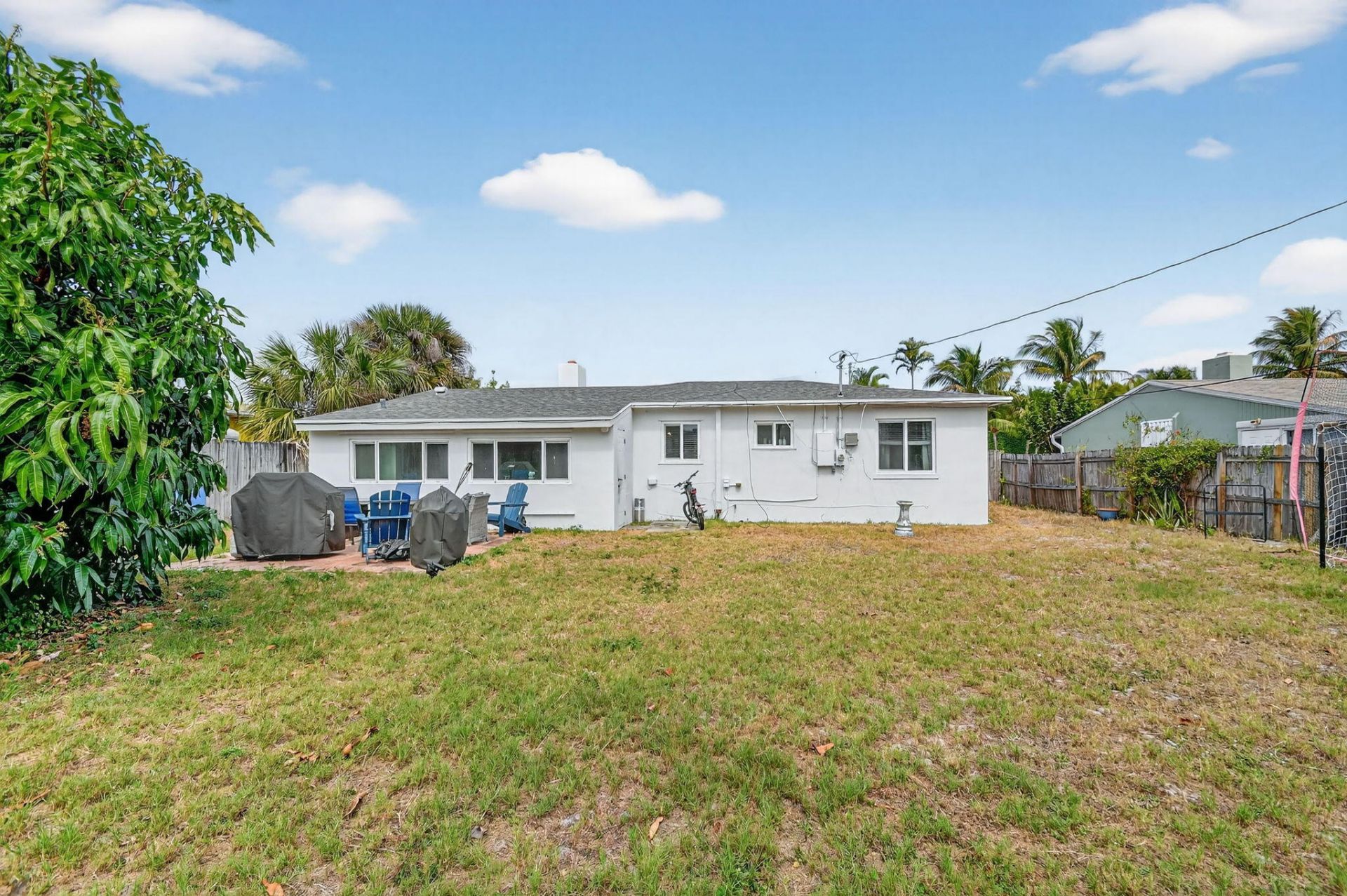 376 Leigh Road, West Palm Beach, FL 33405 Photo