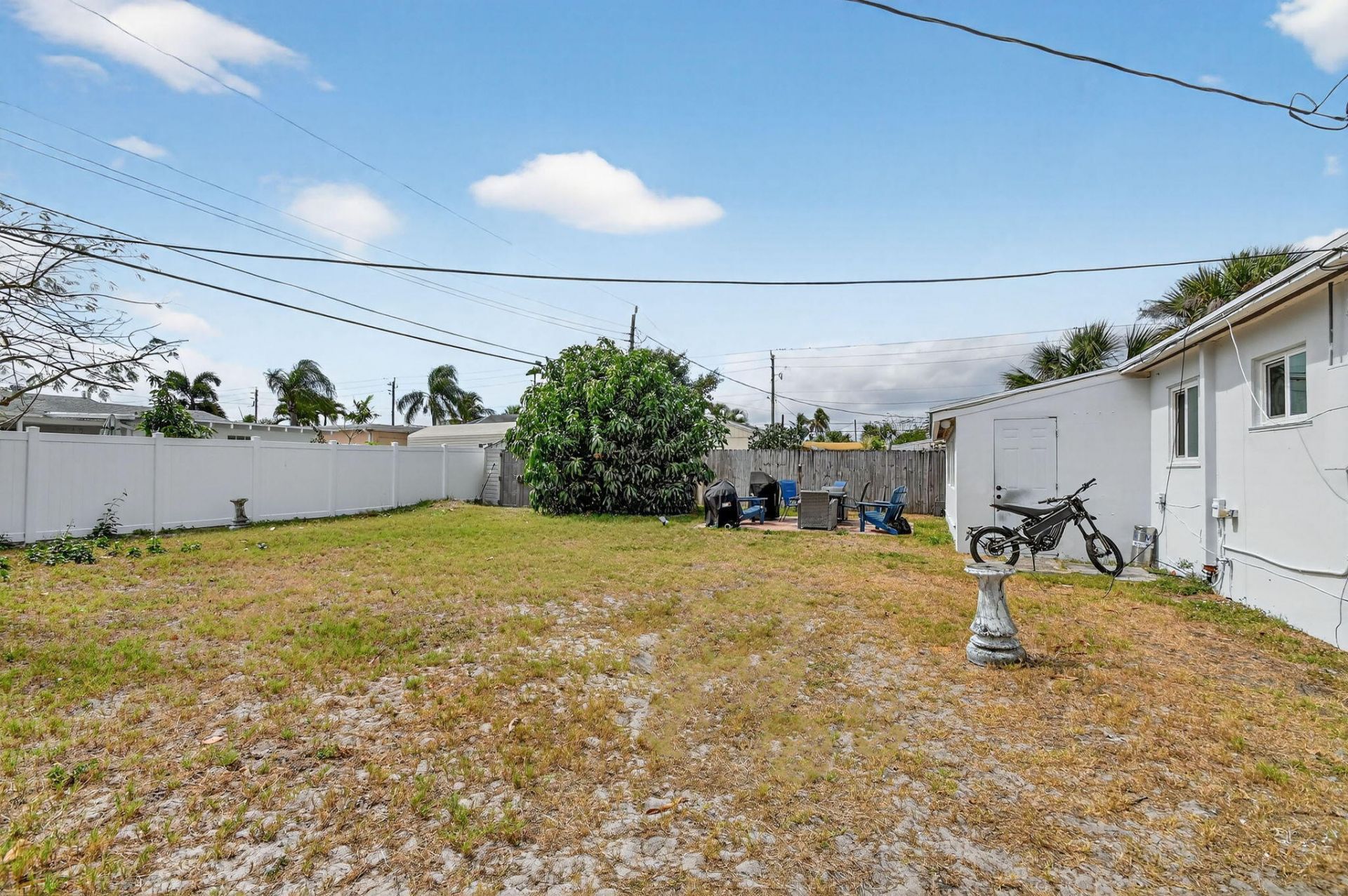 376 Leigh Road, West Palm Beach, FL 33405 Photo