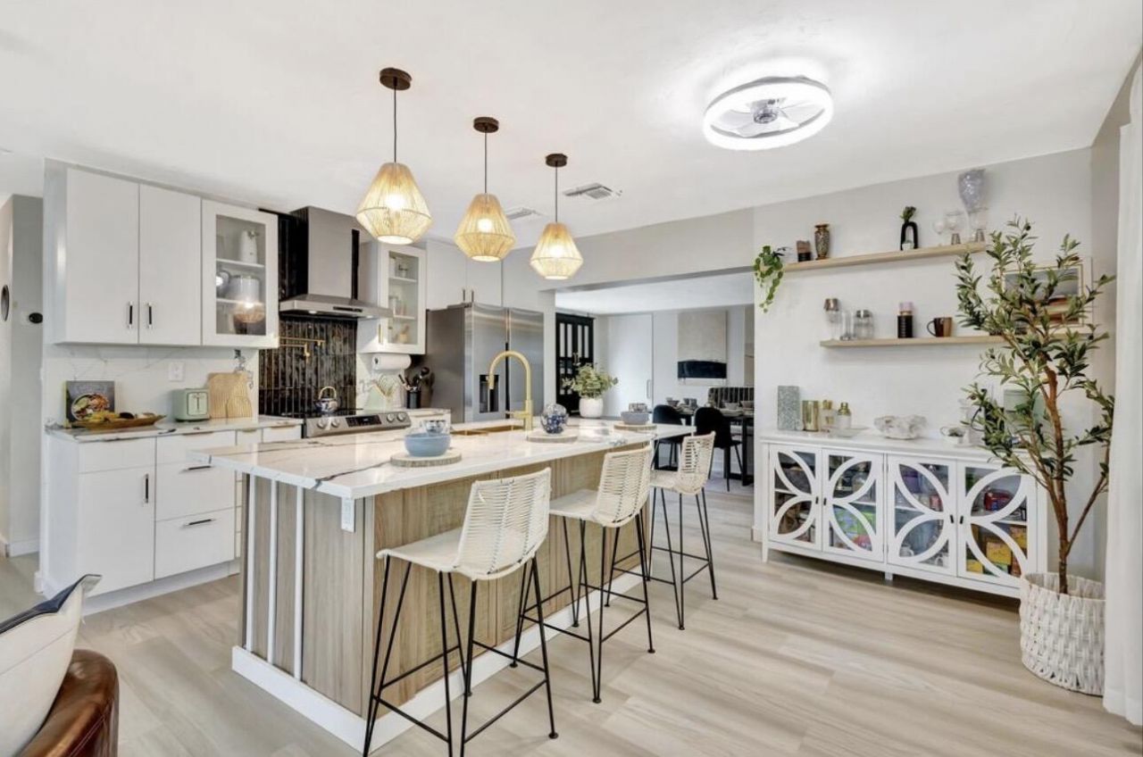 115 W 31st Court, Riviera Beach, FL 33404 Photo