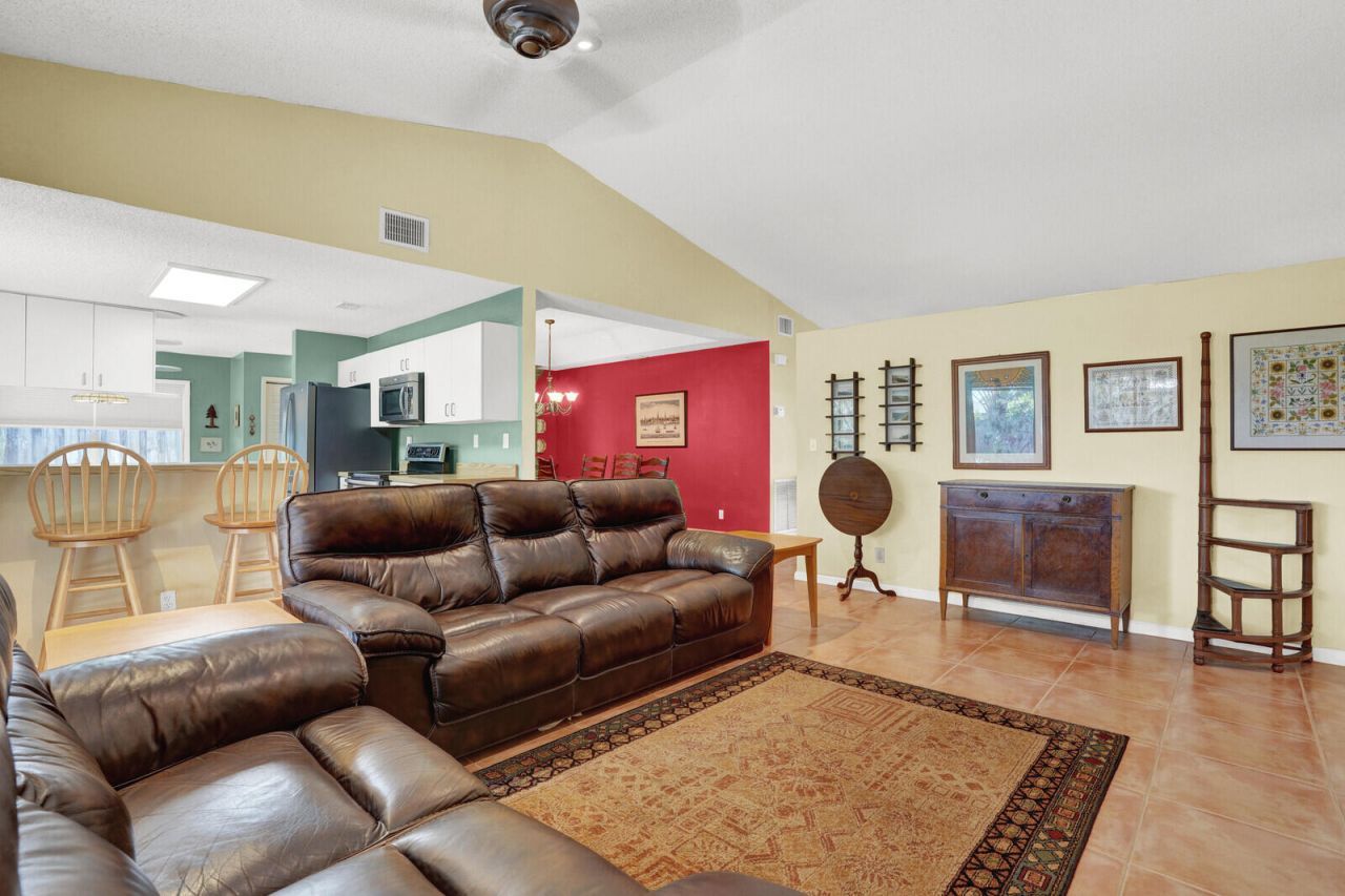 5696 Descartes Circle, Boynton Beach, FL 33472 Photo