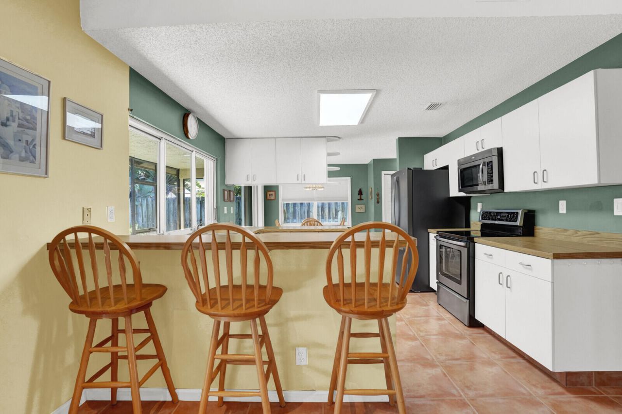 5696 Descartes Circle, Boynton Beach, FL 33472 Photo