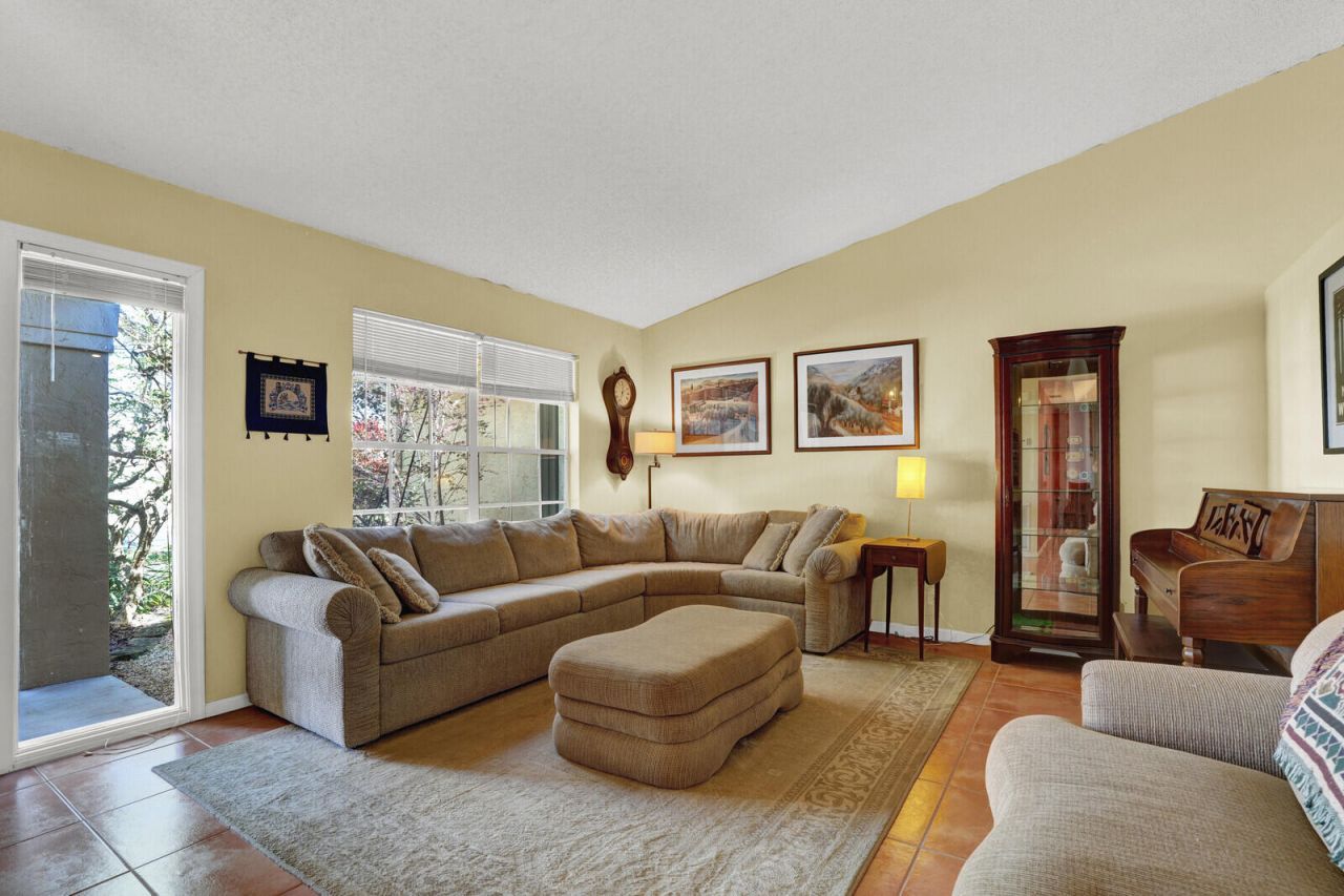 5696 Descartes Circle, Boynton Beach, FL 33472 Photo