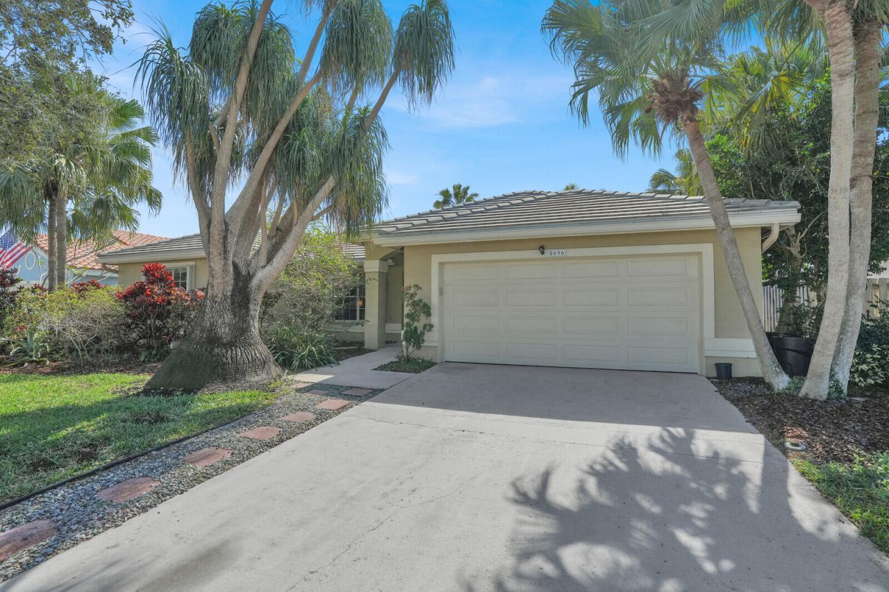 5696 Descartes Circle, Boynton Beach, FL 33472 Photo