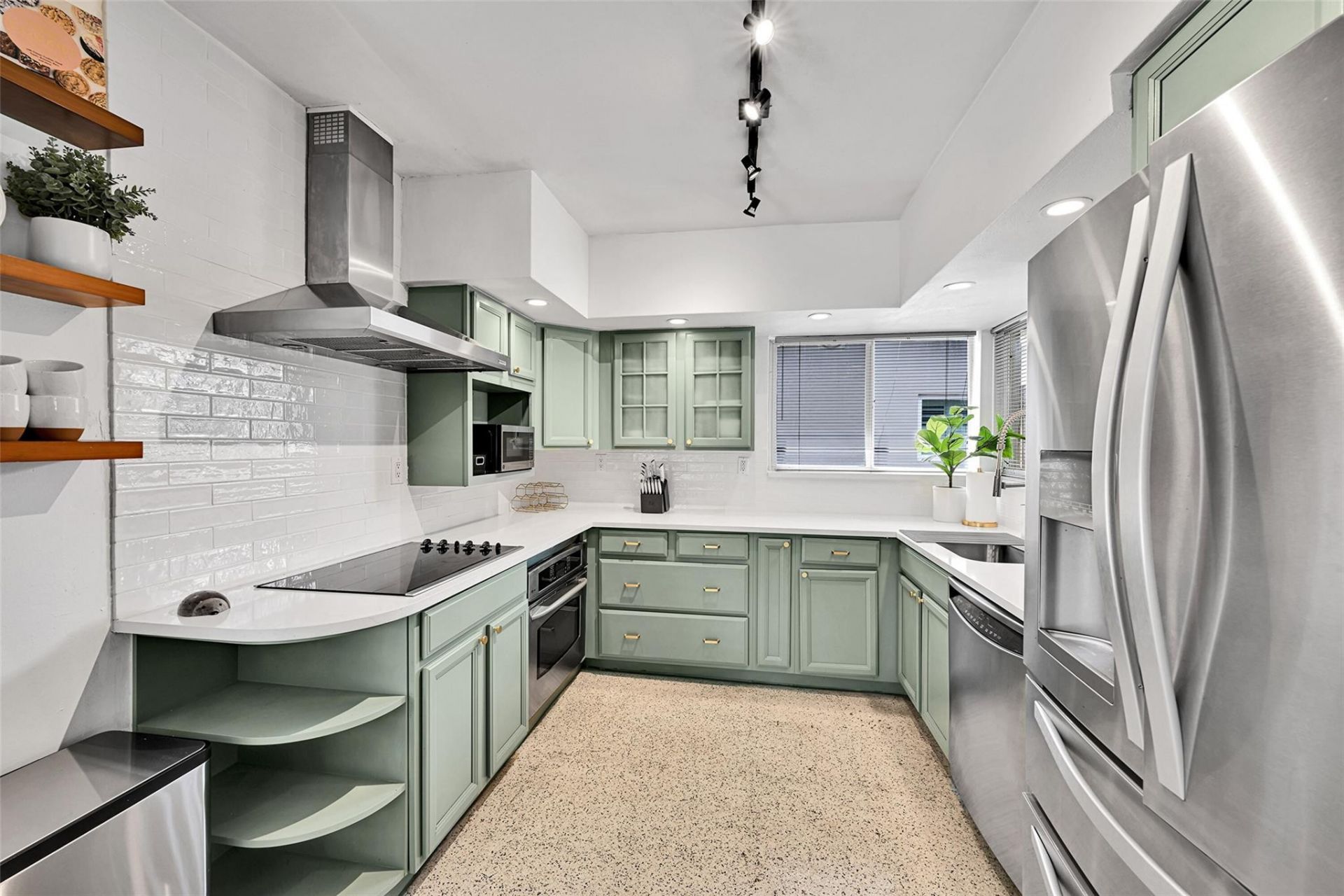 818 NE 18th Street, Fort Lauderdale, FL 33305 Photo