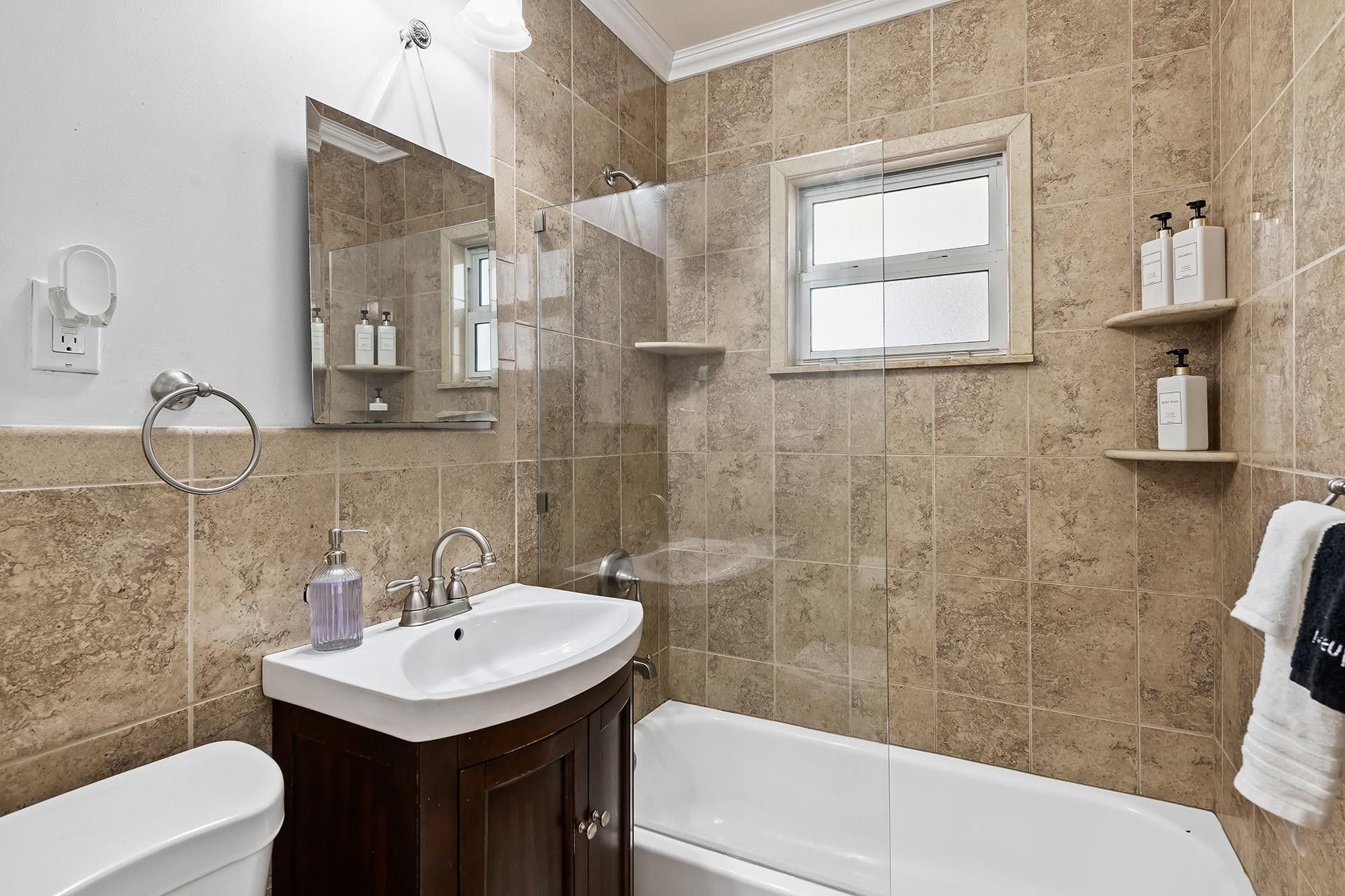 411 SW 10th Street, Fort Lauderdale, FL 33315 Photo