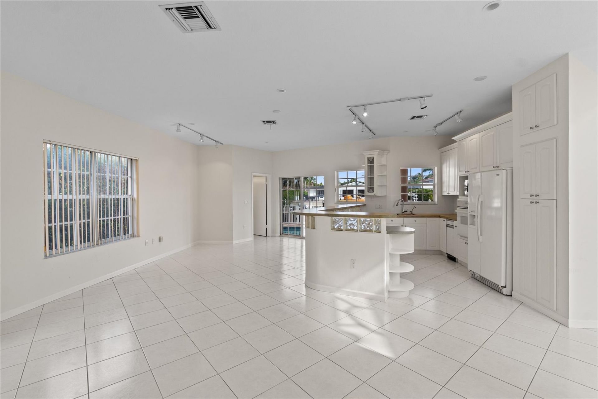 2671 NE 22nd Court, Pompano Beach, FL 33062 Photo