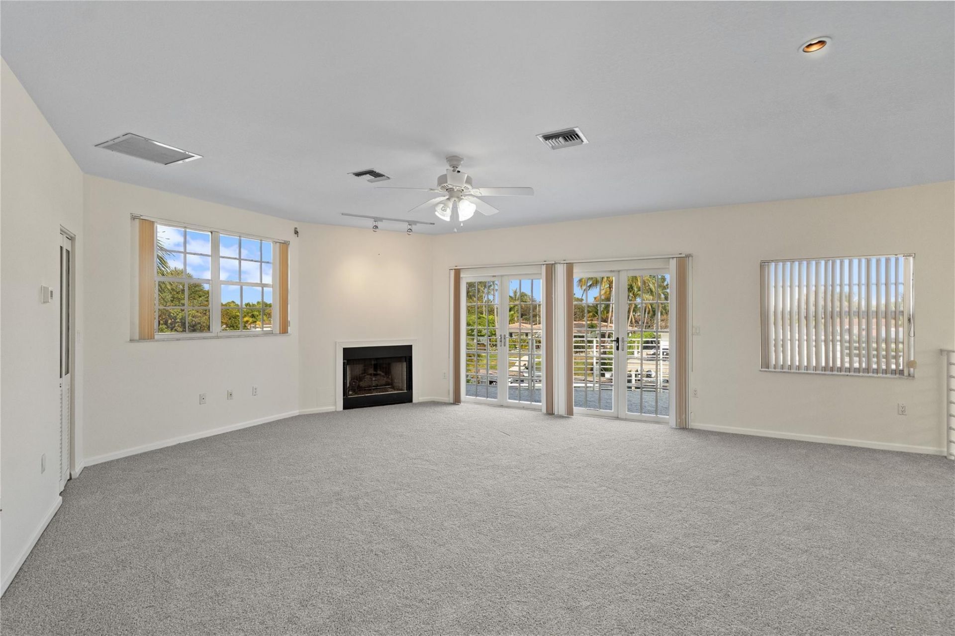 2671 NE 22nd Court, Pompano Beach, FL 33062 Photo