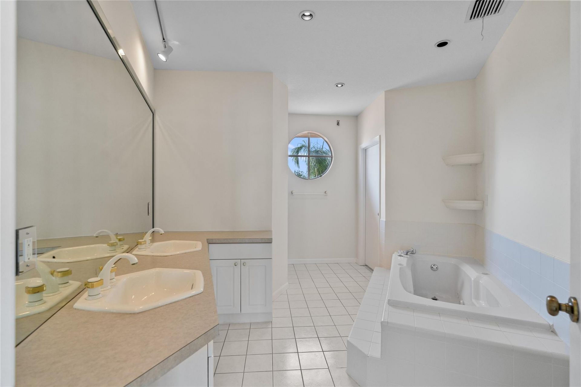 2671 NE 22nd Court, Pompano Beach, FL 33062 Photo