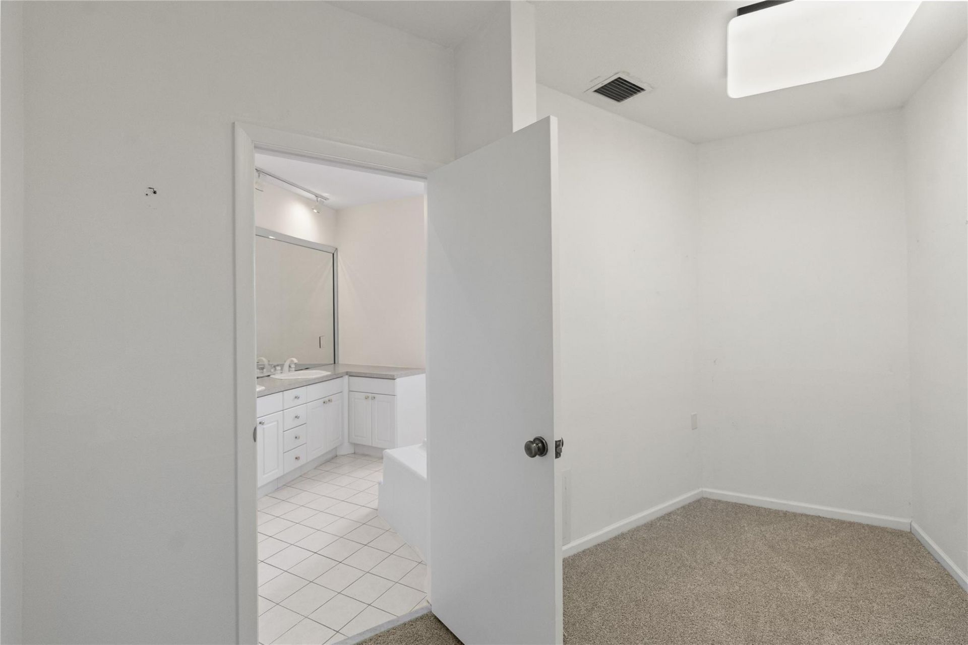 2671 NE 22nd Court, Pompano Beach, FL 33062 Photo