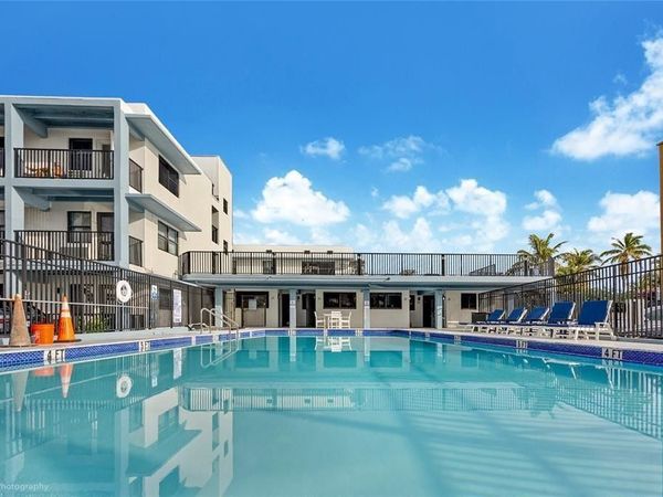 321 Wilson St, Unit 5D, Hollywood, FL 33019