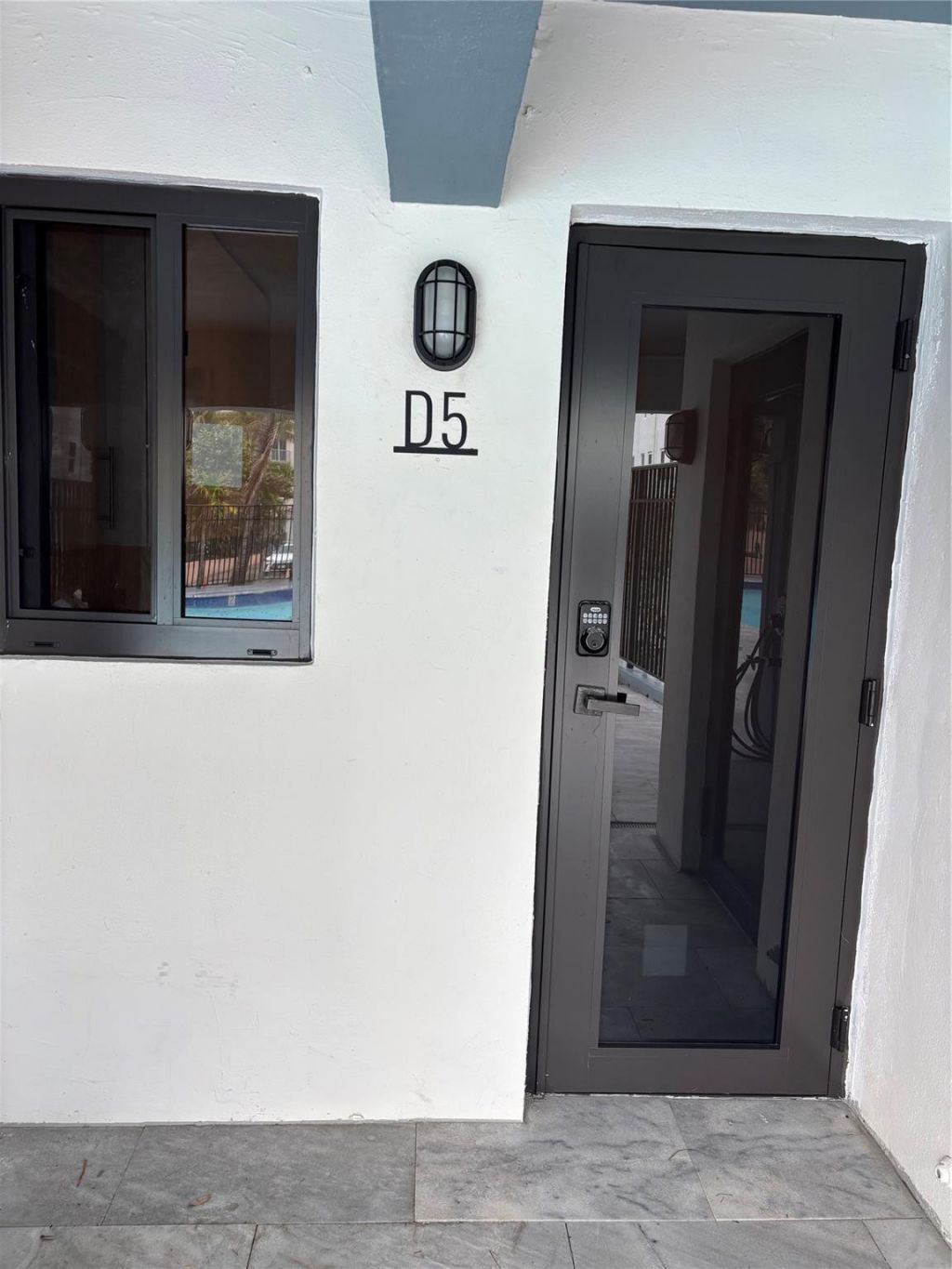 321 Wilson Street, Unit 5d, Hollywood, FL 33019 Photo