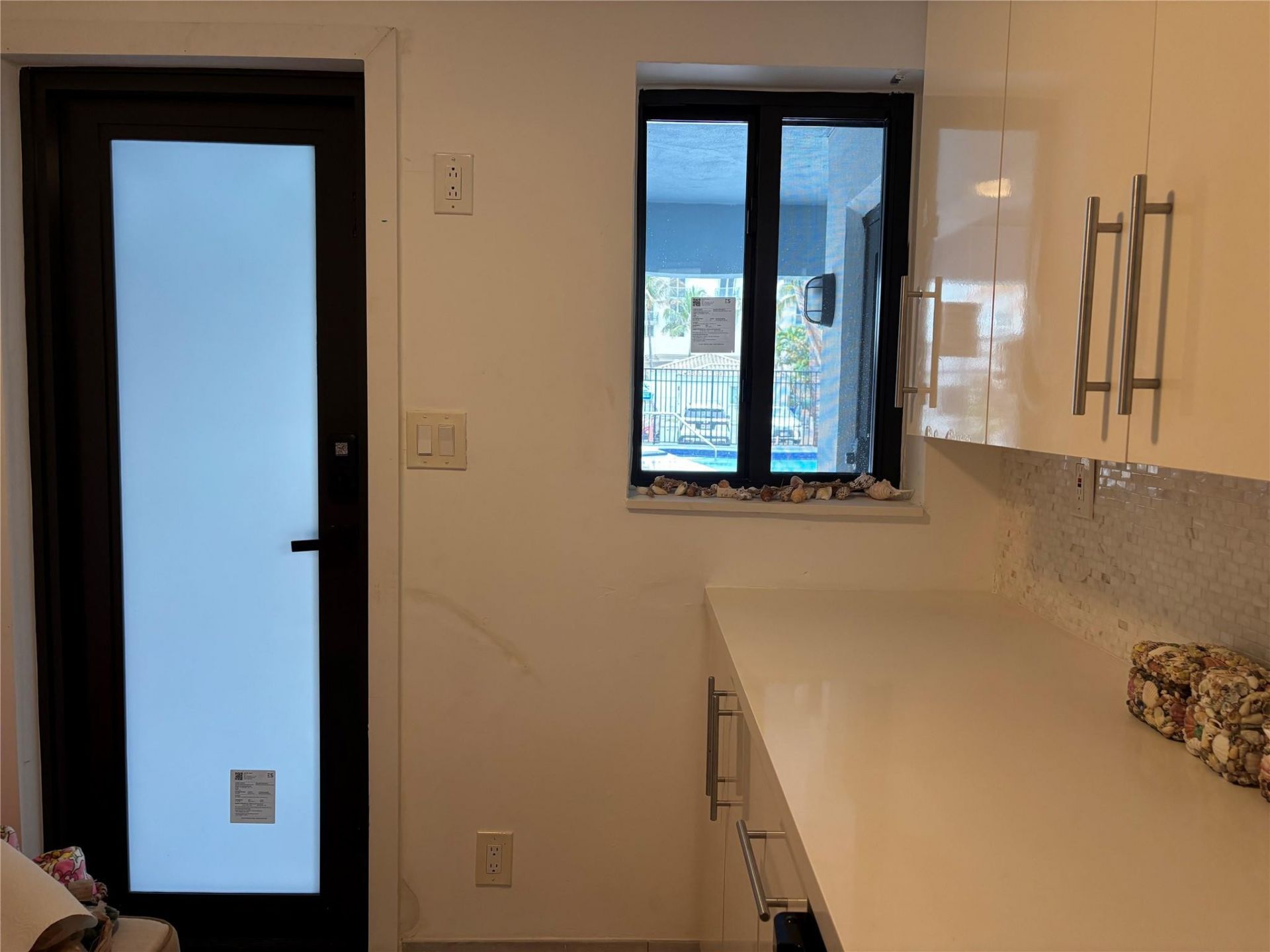 321 Wilson Street, Unit 5d, Hollywood, FL 33019 Photo