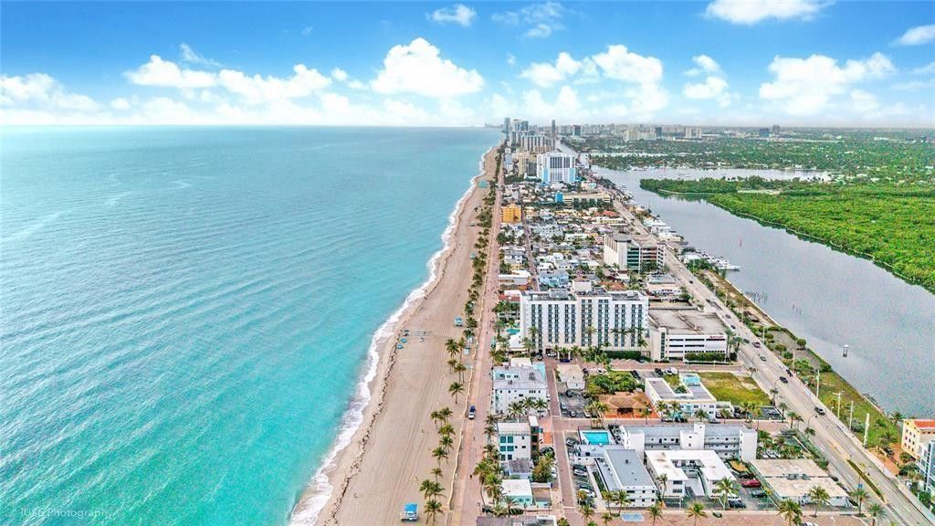 321 Wilson Street, Unit 5D, Hollywood, FL 33019 Photo