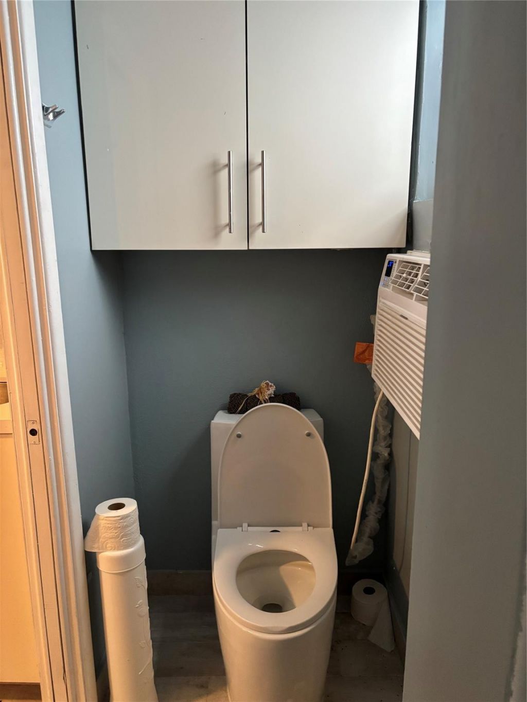 321 Wilson Street, Unit 5d, Hollywood, FL 33019 Photo