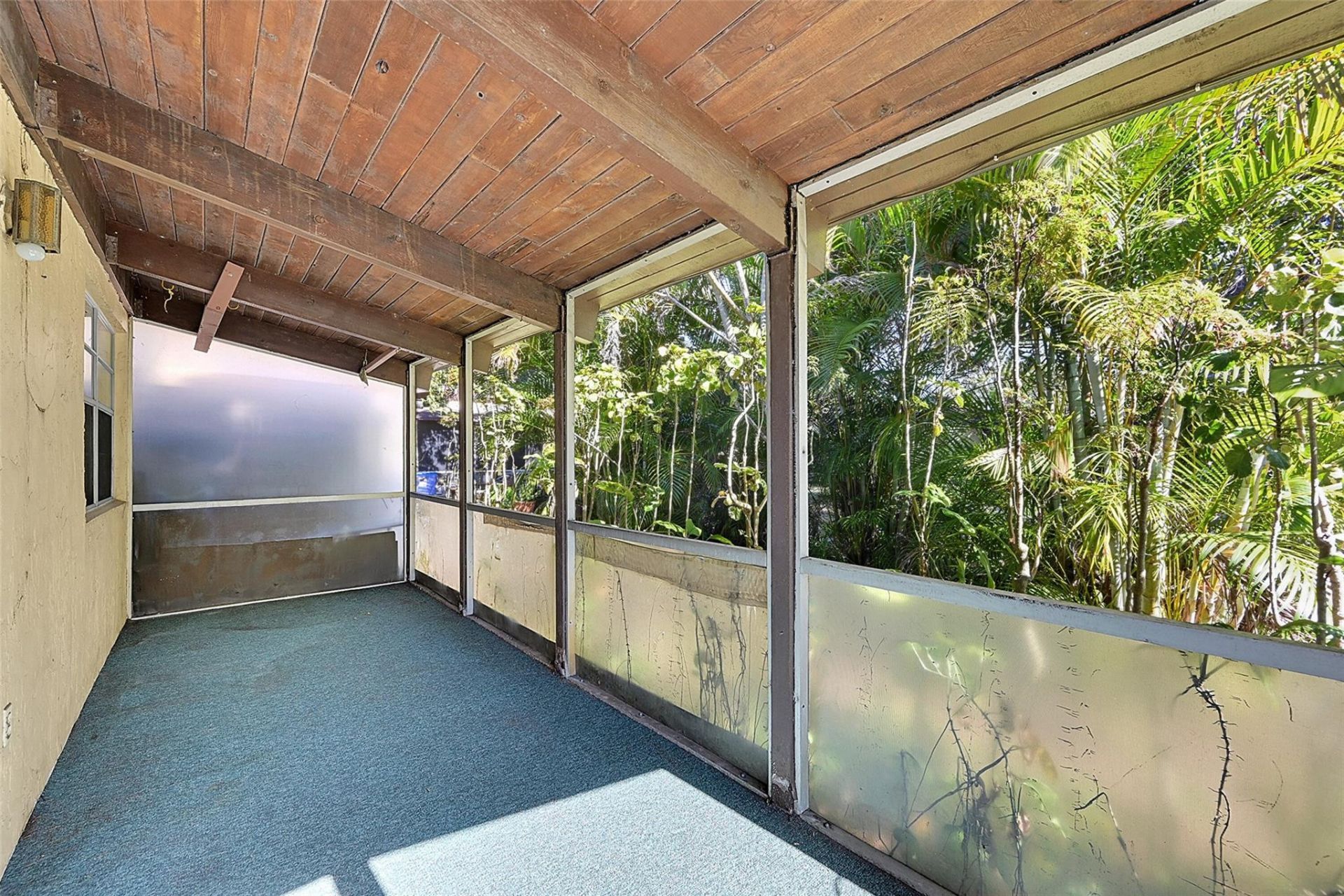 235 Briarwood Circle, Unit 2-12A, Hollywood, FL 33024 Photo