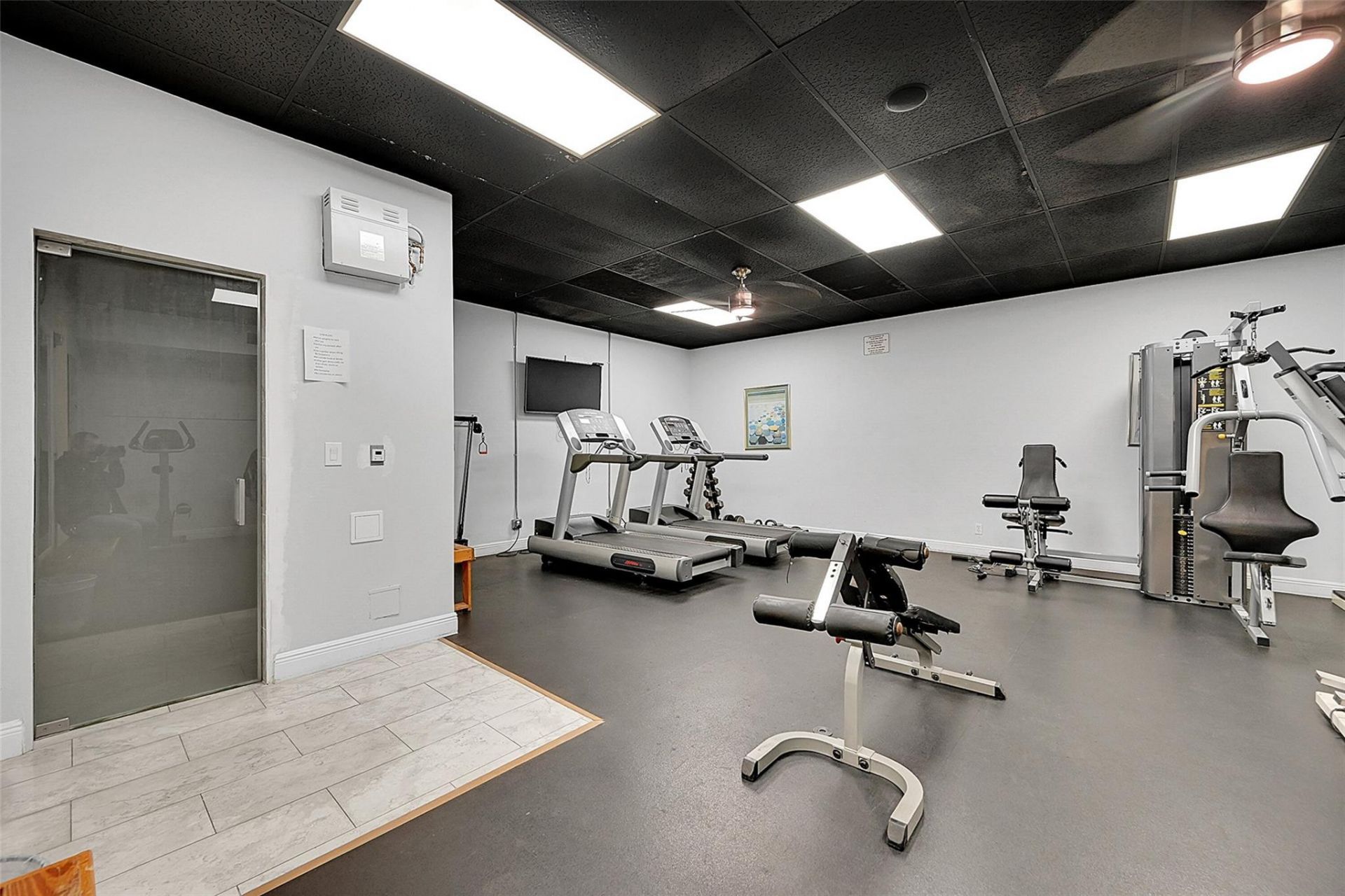 235 Briarwood Circle, Unit 2-12A, Hollywood, FL 33024 Photo