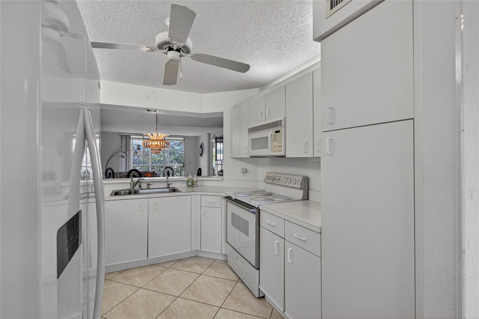 7872 Trent Drive, Unit 305, Fort Lauderdale, FL 33321 Photo