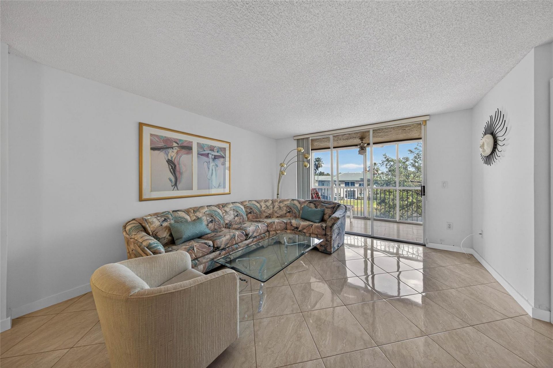 7872 Trent Drive, Unit 305, Fort Lauderdale, FL 33321 Photo