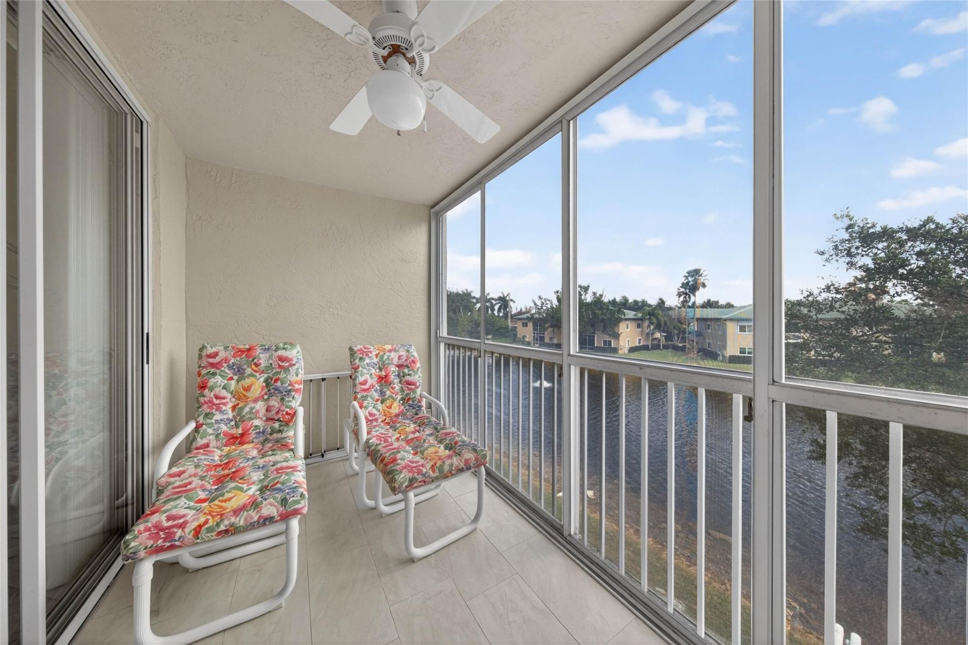 7872 Trent Drive, Unit 305, Fort Lauderdale, FL 33321 Photo