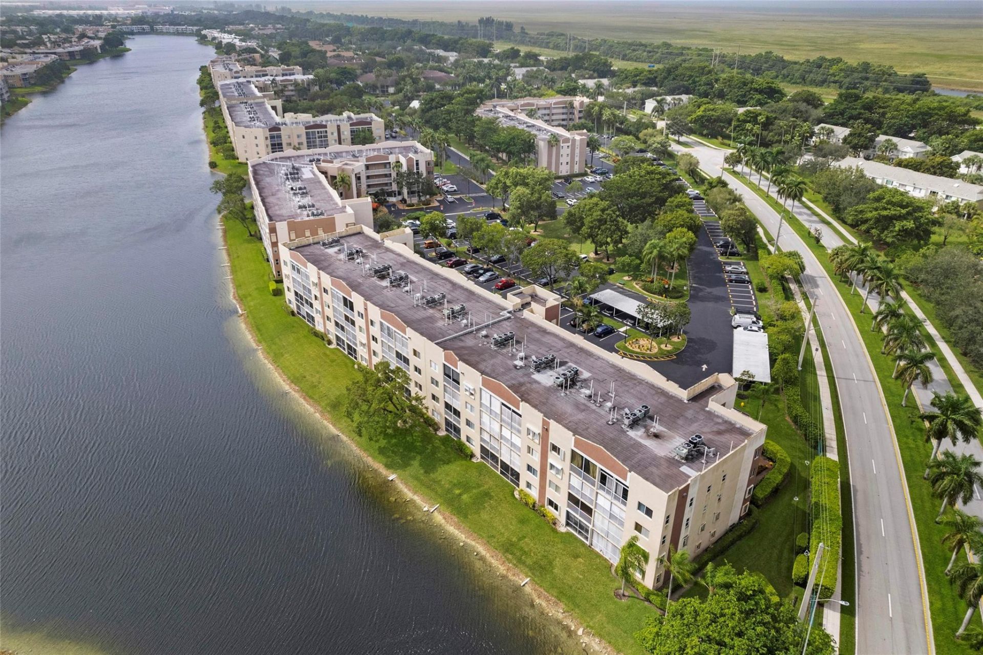 7872 Trent Drive, Unit 305, Fort Lauderdale, FL 33321 Photo