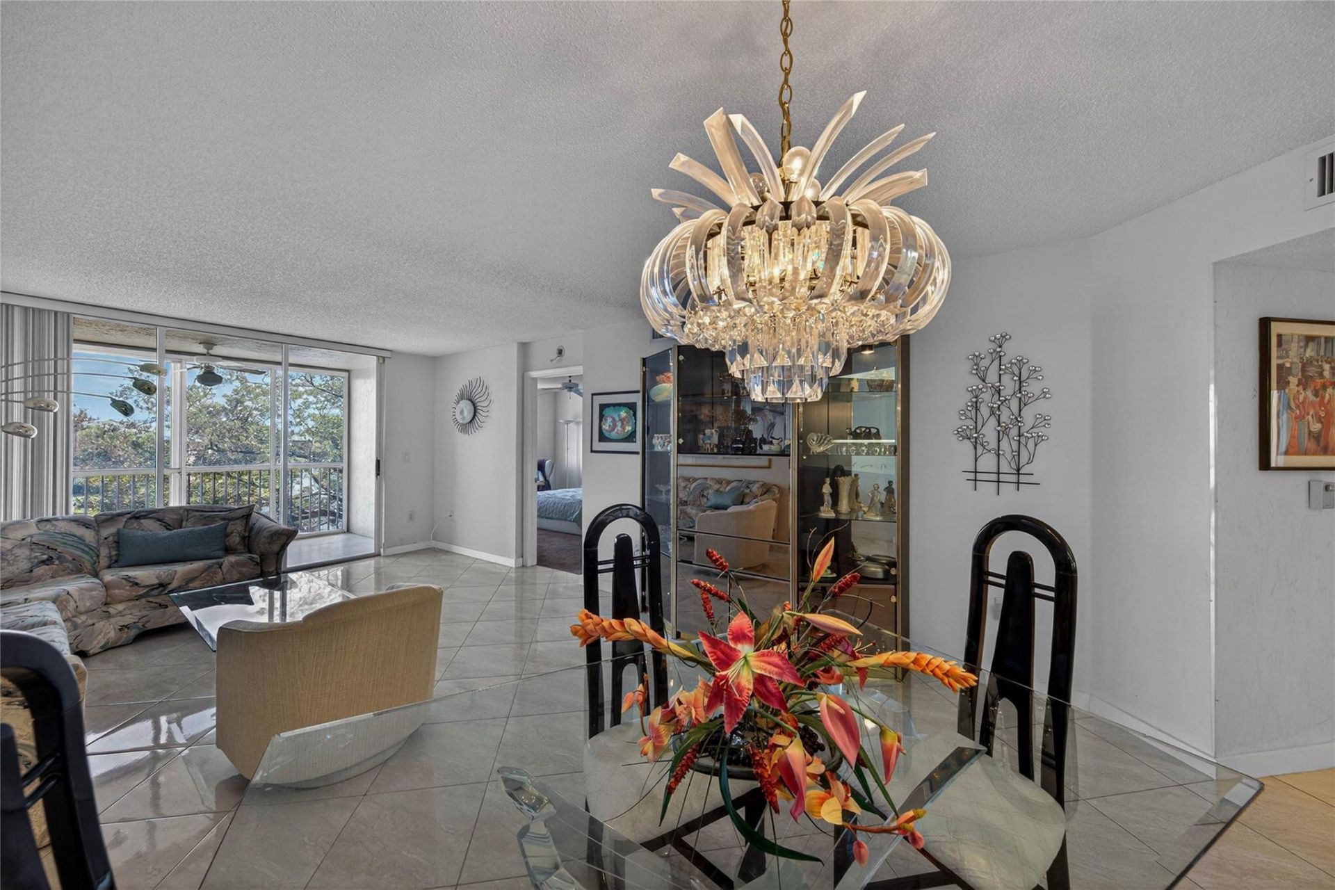 7872 Trent Drive, Unit 305, Fort Lauderdale, FL 33321 Photo