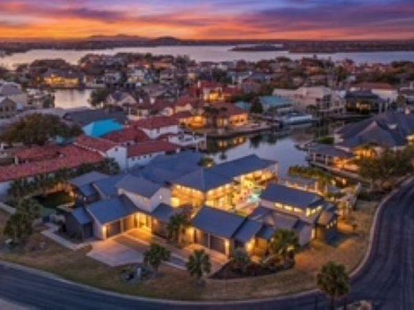 116 Wennmohs PL, Horseshoe Bay, TX 78657